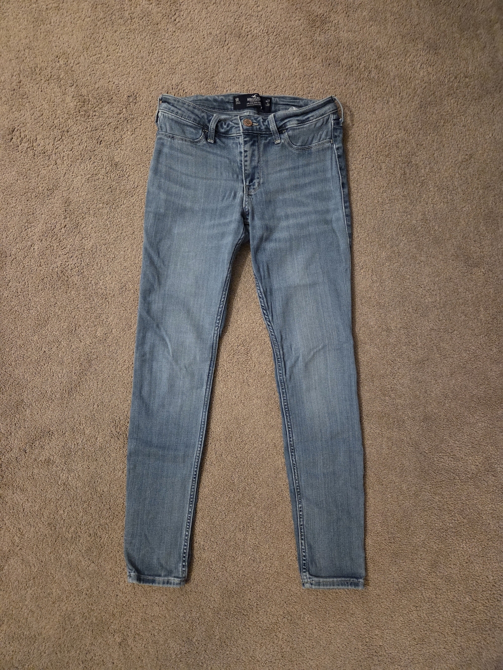 Hollister Medium Wash Skinny Jeans in Light Blue